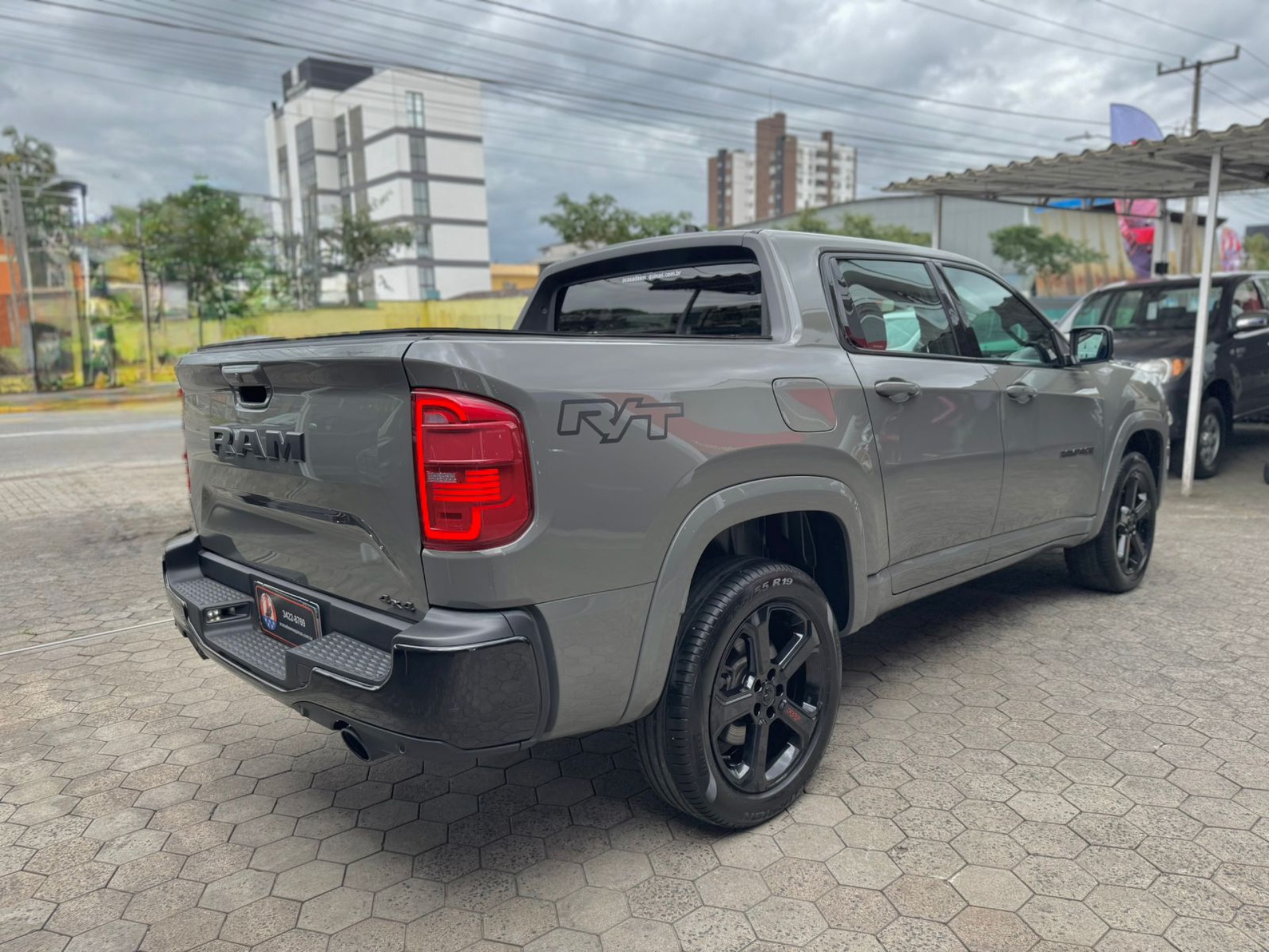 imagem-https://www.socarrao.com.br/sc-vehicle-images-prod/42154/1769988741268-7042256OR_1769194333_43_550.jpg
