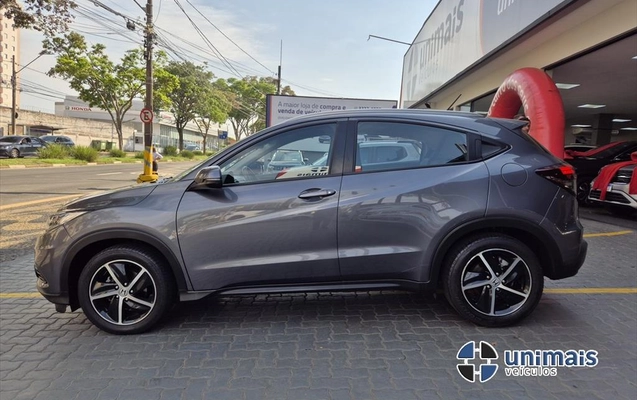 imagem-https://www.socarrao.com.br/sc-vehicle-images-prod/4215598/1790769149501-6d2d0e20-fdc3-45a0-8fb0-0bcd070fb1b820260930082930.jpeg
