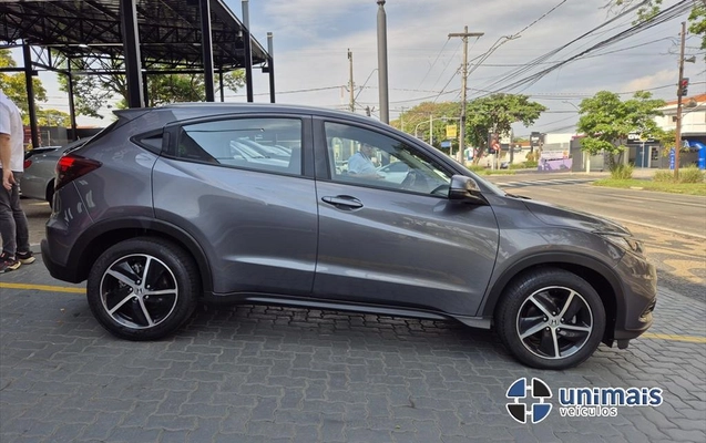 imagem-https://www.socarrao.com.br/sc-vehicle-images-prod/4215598/1790769149503-93f7e66e-c76a-4401-ae95-e40709f2591b20260930082931.jpeg