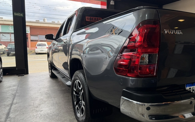 imagem-https://www.socarrao.com.br/sc-vehicle-images-prod/4215760/1790769654619-app-photos-DCpEm3j1ieTNXJIOjGioW8UEGOLvZcvt.jpg