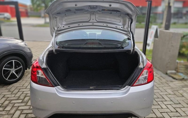 imagem-https://www.socarrao.com.br/sc-vehicle-images-prod/4215812/1791037284956-8516619_0_B_1d73e46a13.jpeg