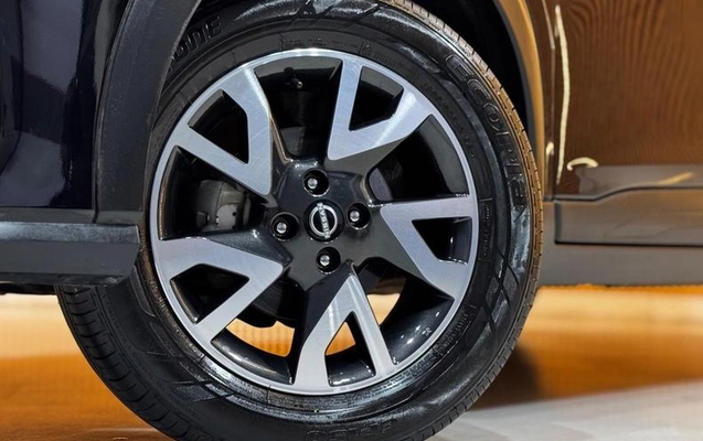 imagem-https://www.socarrao.com.br/sc-vehicle-images-prod/4215850/1790769843187-8497551_3_B_afeb9ab527.jpeg