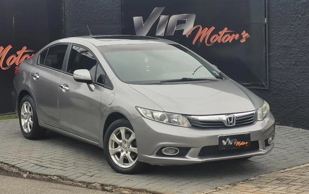 imagem-https://www.socarrao.com.br/sc-vehicle-images-prod/4215895/1791395328408-8526265_0_B_5b2735bac4.jpeg