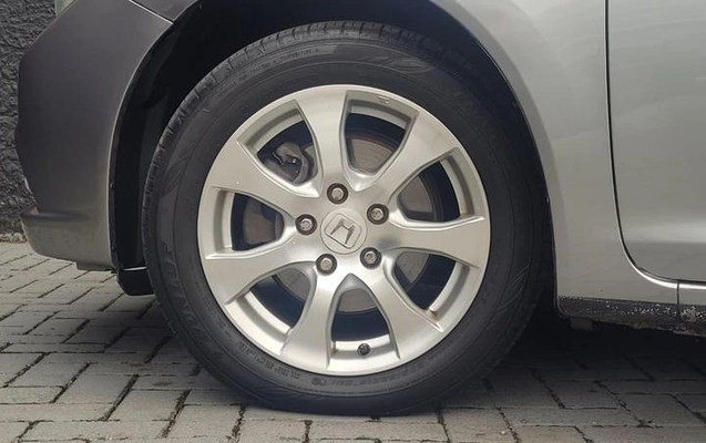 imagem-https://www.socarrao.com.br/sc-vehicle-images-prod/4215895/1791395328421-8526265_3_B_b17bf26265.jpeg