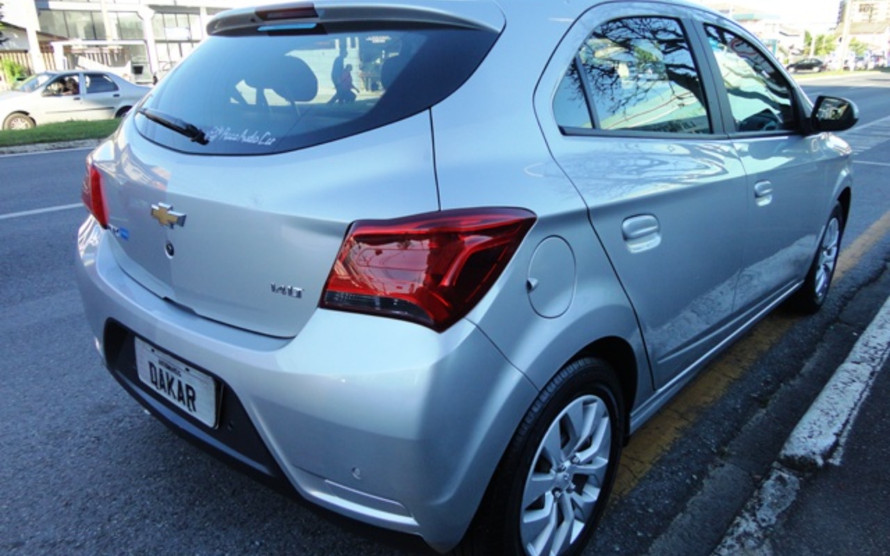 imagem-https://www.socarrao.com.br/sc-vehicle-images-prod/4216083/1790770303629-RFNDMDQ4ODQuSlBH.JPG
