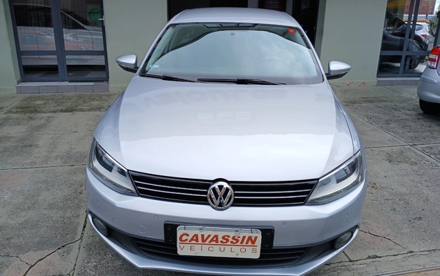 imagem-https://www.socarrao.com.br/sc-vehicle-images-prod/4216207/1790770776741-MTc5MDc3MDIyMDk4MTUyMDAxNTM2MjI1NzU5MjM4MDcuanBn.jpg