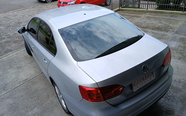 imagem-https://www.socarrao.com.br/sc-vehicle-images-prod/4216207/1790770777626-MTc5MDc3MDMwNDU4MzU1ODM1NTUyODk0NjAzNTYyMzUuanBn.jpg