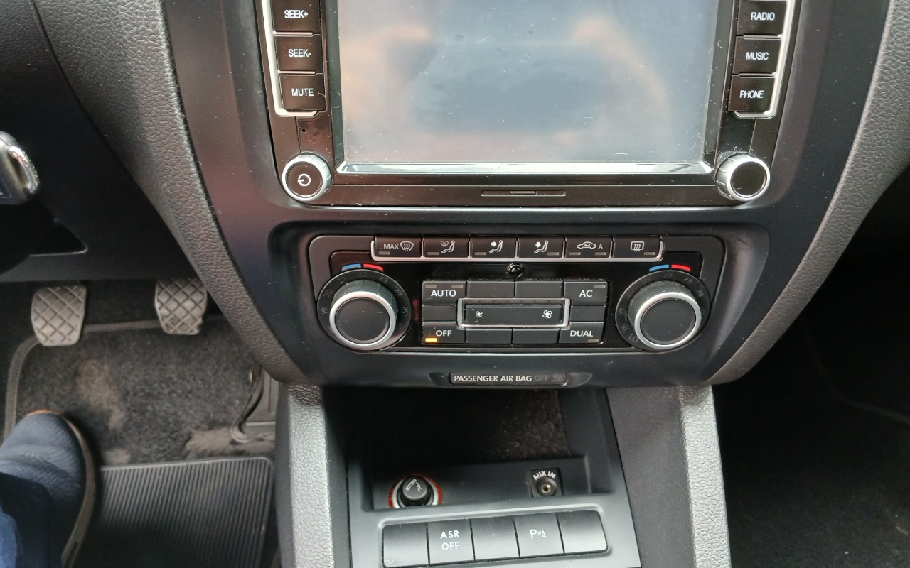 imagem-https://www.socarrao.com.br/sc-vehicle-images-prod/4216207/1790770778849-MTc5MDc3MDQ4MTEwNTgyMDgwMDQ4MTY1OTM2OTk5MjkuanBn.jpg