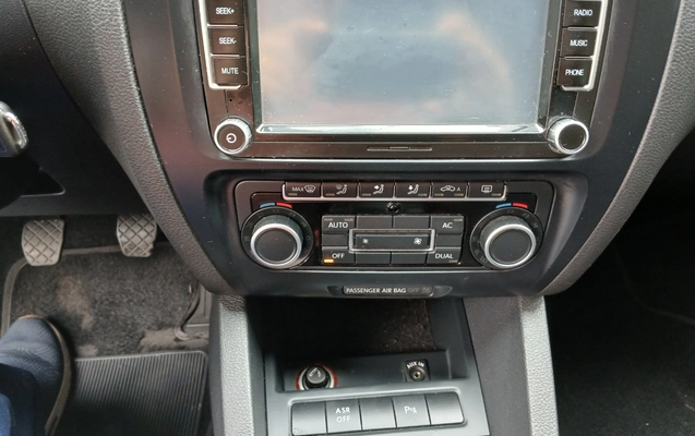 imagem-https://www.socarrao.com.br/sc-vehicle-images-prod/4216207/1790770778849-MTc5MDc3MDQ4MTEwNTgyMDgwMDQ4MTY1OTM2OTk5MjkuanBn.jpg