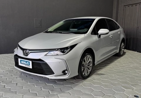 Toyota Corolla 2023 Prata — foto 1 de 3