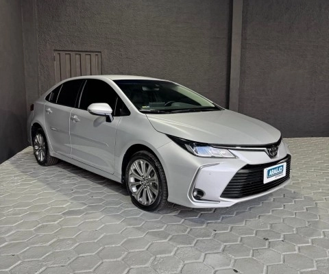 imagem-https://www.socarrao.com.br/sc-vehicle-images-prod/4216314/1790771599847-640_480_toyota-corolla-2-0-xei-cvt-23-23-efd2d0-13.jpg