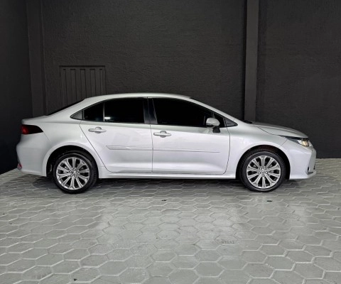 imagem-https://www.socarrao.com.br/sc-vehicle-images-prod/4216314/1790771599851-640_480_toyota-corolla-2-0-xei-cvt-23-23-efd2d0-15.jpg