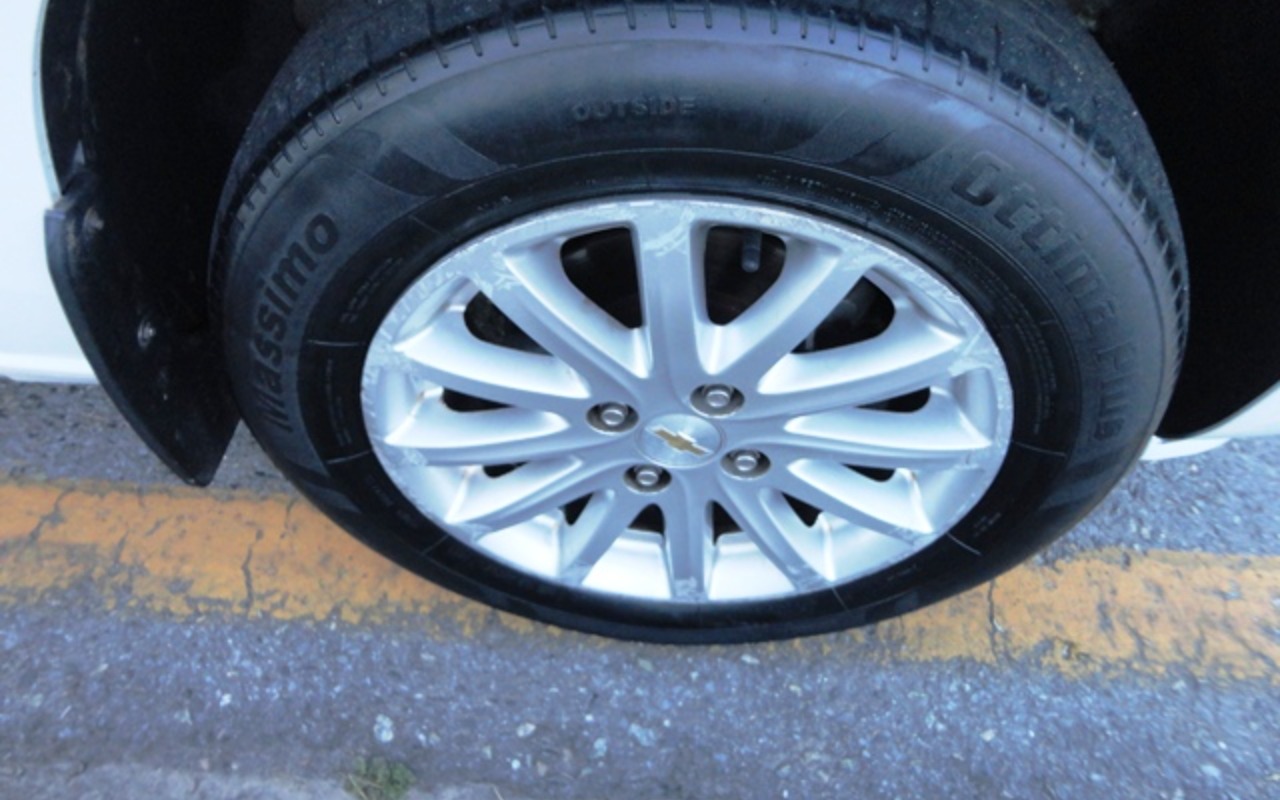 imagem-https://www.socarrao.com.br/sc-vehicle-images-prod/4216343/1790771304629-RFNDMDQ5MjcuSlBH.JPG