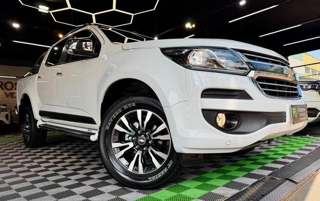 imagem-https://www.socarrao.com.br/sc-vehicle-images-prod/4216444/1791202049740-8527658_3_B_5781b06a09.jpeg