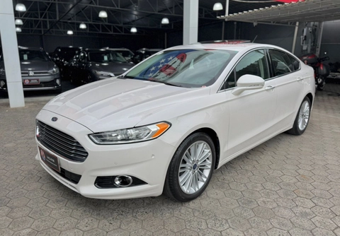 Ford Fusion 2016 Branco — foto 1 de 3