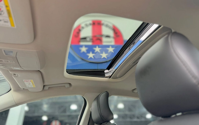 imagem-https://www.socarrao.com.br/sc-vehicle-images-prod/42166/1775150241220-66db6aa5-e149-497f-bae8-59868e9b23fd.jpg