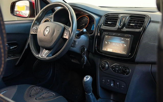 imagem-https://www.socarrao.com.br/sc-vehicle-images-prod/4217170/1790772721394-599d866852ce4173b8204076a9061e85_1790772696393.jpg