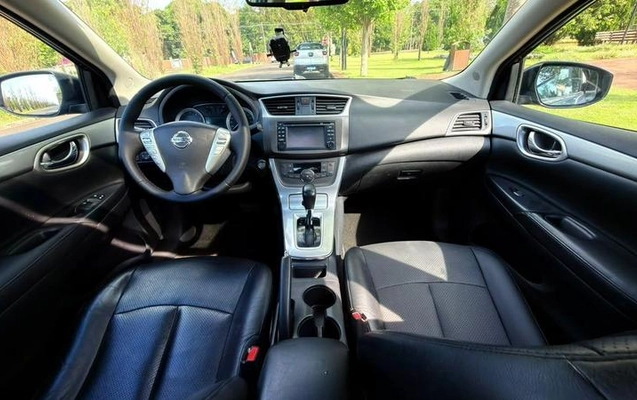 imagem-https://www.socarrao.com.br/sc-vehicle-images-prod/4217172/1791461184389-8526896_11_B_3bf71e95eb.jpeg