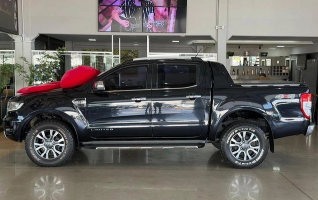imagem-https://www.socarrao.com.br/sc-vehicle-images-prod/4217320/1791469203383-8527849_1_B_970f4ea248.jpeg