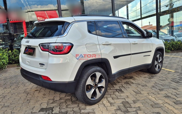 imagem-https://www.socarrao.com.br/sc-vehicle-images-prod/4217829/1790774521359-ff3f104404f84e26bed568950a68b2e6_1790710381170.jpg