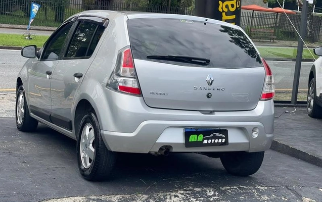 imagem-https://www.socarrao.com.br/sc-vehicle-images-prod/4217992/1790774832648-8528101_10_B_50f1db1b2a.jpeg