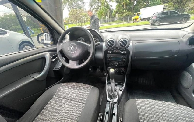 imagem-https://www.socarrao.com.br/sc-vehicle-images-prod/4217992/1790774832649-8528101_2_B_a5aacf6f0e.jpeg