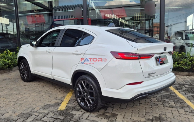 imagem-https://www.socarrao.com.br/sc-vehicle-images-prod/4218022/1790774865105-7a2a4f94b6d647e9bc9a14c75fa01aeb_1790711978729.jpg