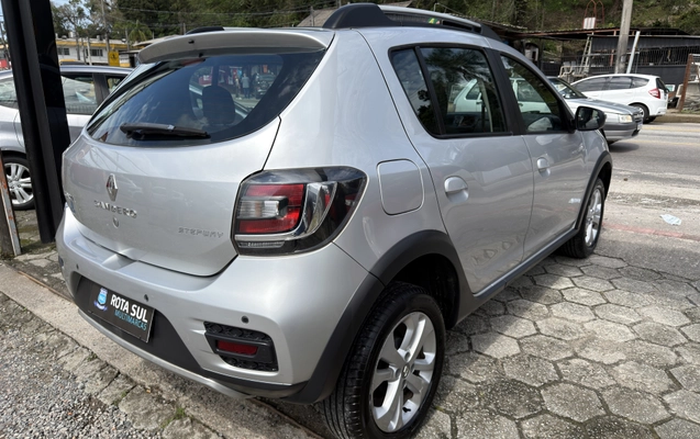 imagem-https://www.socarrao.com.br/sc-vehicle-images-prod/4218276/1790775602344-003_205d3f2c65e7ab30b676f60ea56f5cdb.jpg