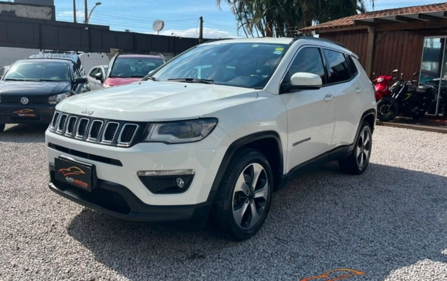 imagem-https://www.socarrao.com.br/sc-vehicle-images-prod/4218282/1790775677172-MS5qcGVn.jpeg