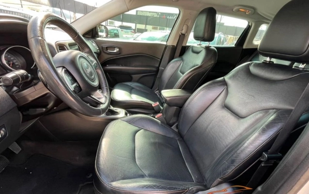 imagem-https://www.socarrao.com.br/sc-vehicle-images-prod/4218282/1790775677851-Ny5qcGVn.jpeg