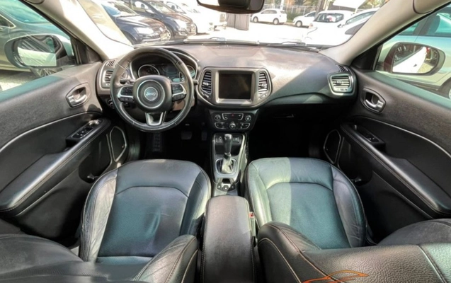 imagem-https://www.socarrao.com.br/sc-vehicle-images-prod/4218282/1790775678023-OS5qcGVn.jpeg