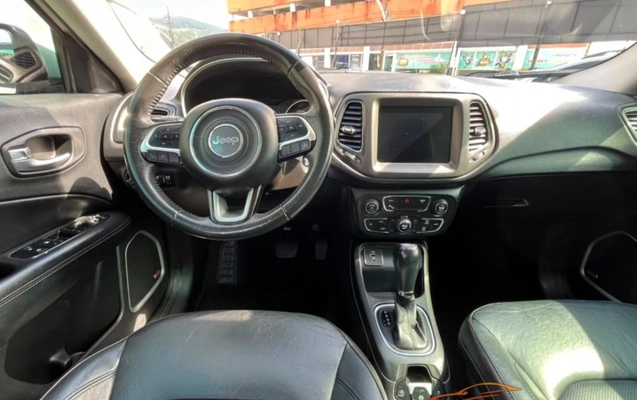 imagem-https://www.socarrao.com.br/sc-vehicle-images-prod/4218282/1790775678288-MTIuanBlZw.jpeg