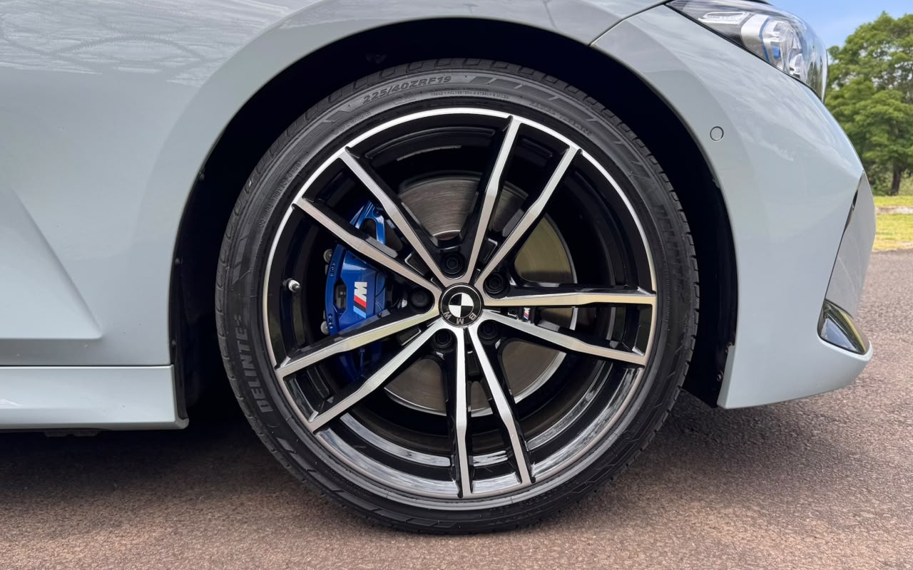 imagem-https://www.socarrao.com.br/sc-vehicle-images-prod/4218358/1790775990505-V2hhdHNBcHAgSW1hZ2UgMjAyNi0wOS0yOSBhdCAxNS4yNi4zOCAoNCkuanBlZw.jpeg