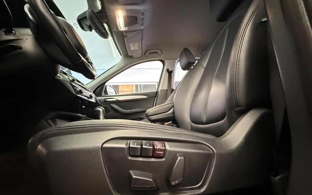 imagem-https://www.socarrao.com.br/sc-vehicle-images-prod/4218359/1790776002773-8502688_10_B_519e7b2a2e.jpeg
