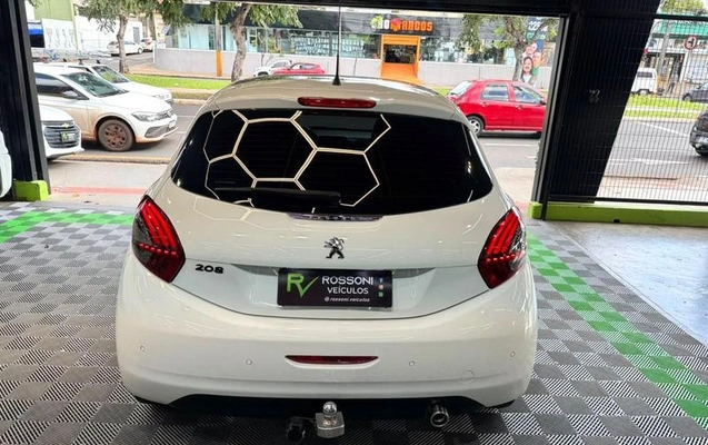 imagem-https://www.socarrao.com.br/sc-vehicle-images-prod/4218380/1791030317607-8528240_8_B_f527605f9d.jpeg