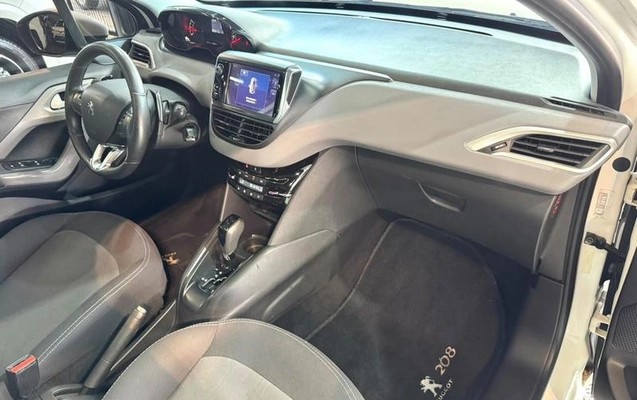 imagem-https://www.socarrao.com.br/sc-vehicle-images-prod/4218380/1791030317625-8528240_16_B_5bd2ffbc77.jpeg