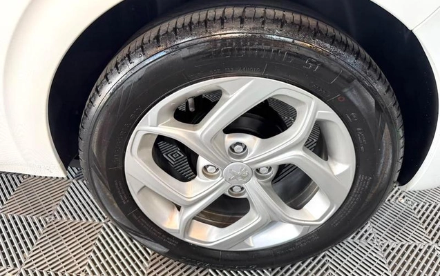 imagem-https://www.socarrao.com.br/sc-vehicle-images-prod/4218380/1791030317640-8528240_18_B_a128f99a42.jpeg
