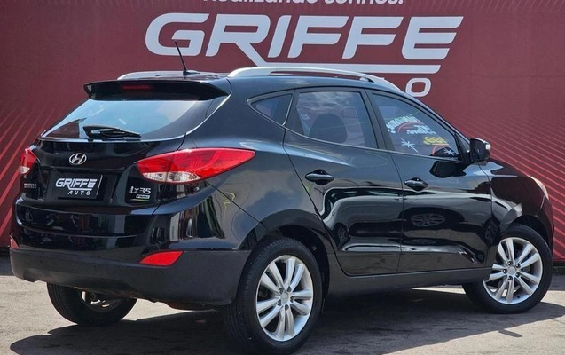 imagem-https://www.socarrao.com.br/sc-vehicle-images-prod/4218383/1790776046945-8508605_3_B_da3f1ddc53.jpeg