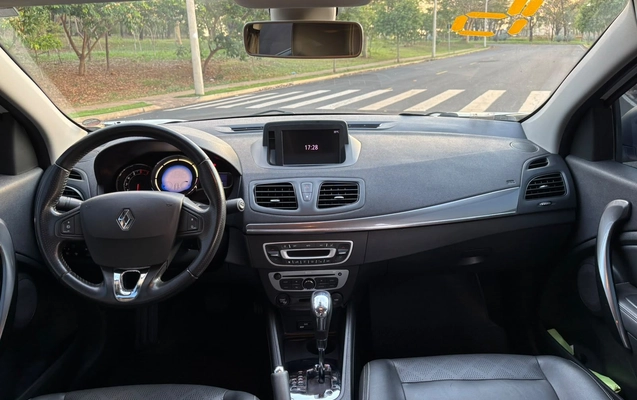 imagem-https://www.socarrao.com.br/sc-vehicle-images-prod/4218531/1790776447859-91b76216981c46aaa47d8ec55084063c_1790766656882.jpg