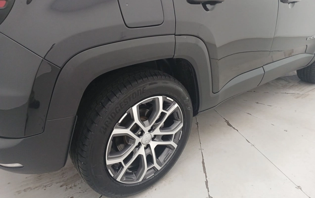 imagem-https://www.socarrao.com.br/sc-vehicle-images-prod/4218595/1790776504023-1_105459.jpg