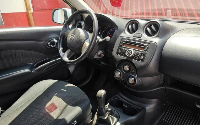 imagem-https://www.socarrao.com.br/sc-vehicle-images-prod/4218643/1792273677230-8498630_6_B_d3748d0ac3.jpeg