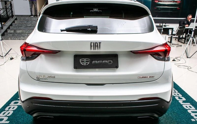 imagem-https://www.socarrao.com.br/sc-vehicle-images-prod/4218704/1791318263296-8512222_4_B_b07f6c6390.jpeg