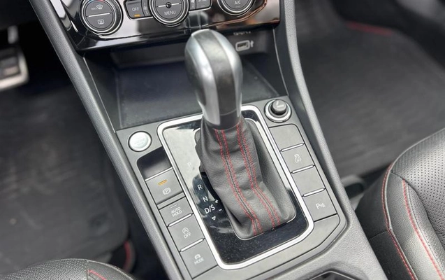 imagem-https://www.socarrao.com.br/sc-vehicle-images-prod/4218906/1790777267124-8527858_20_B_95c3e92111.jpeg