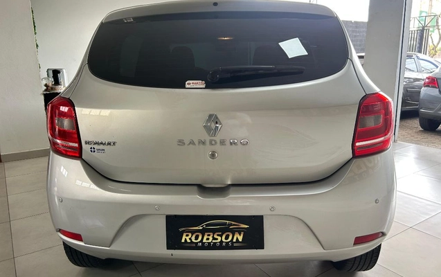 imagem-https://www.socarrao.com.br/sc-vehicle-images-prod/4218956/1791549519878-gb-df64ab3.jpeg