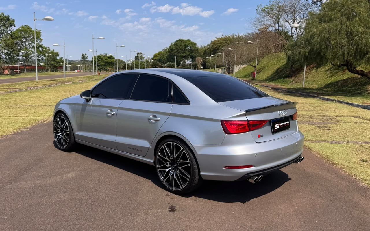 imagem-https://www.socarrao.com.br/sc-vehicle-images-prod/4218979/1790777495086-V2hhdHNBcHAgSW1hZ2UgMjAyNi0wOS0yOSBhdCAxNi4wMS4xNyAoMykuanBlZw.jpeg