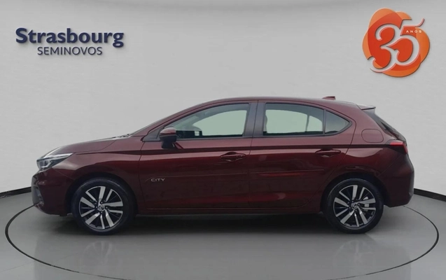 imagem-https://www.socarrao.com.br/sc-vehicle-images-prod/4218998/1790777591296-CkG6fOUfv35nfWUNFVZoXUZj3s82riO2uHOt.jpg