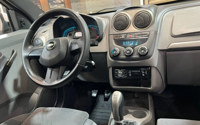 imagem-https://www.socarrao.com.br/sc-vehicle-images-prod/4219041/1790777838353-qMrhBWDQoKn3KfNSawXoJnoW7vsxe23o.jpg