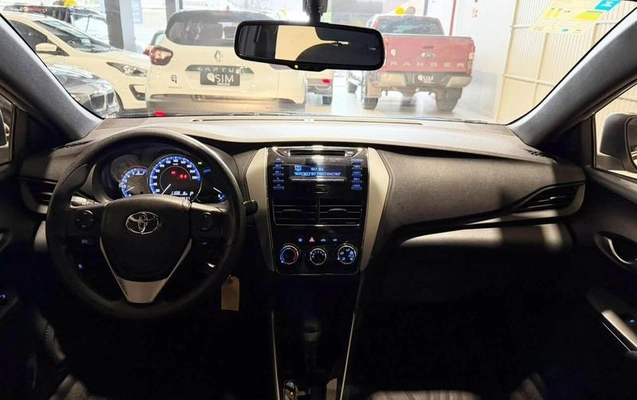 imagem-https://www.socarrao.com.br/sc-vehicle-images-prod/4219049/1790791788942-8500637_18_B_62005e1190.jpeg