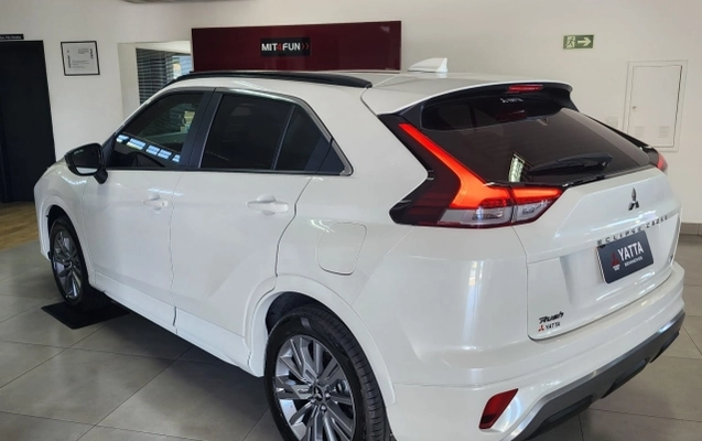 imagem-https://www.socarrao.com.br/sc-vehicle-images-prod/4219185/1790778038685-nv543B5K33pJLcp8kZE4I4YbTsQcxXmW.jpg