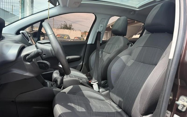 imagem-https://www.socarrao.com.br/sc-vehicle-images-prod/4219255/1790778160922-8527879_6_B_9d9f6b8d43.jpeg
